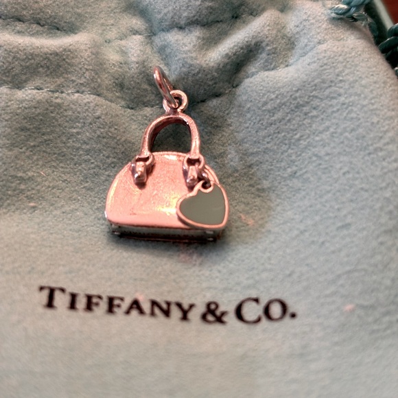 Tiffany&Co - Picture 4 of 9
